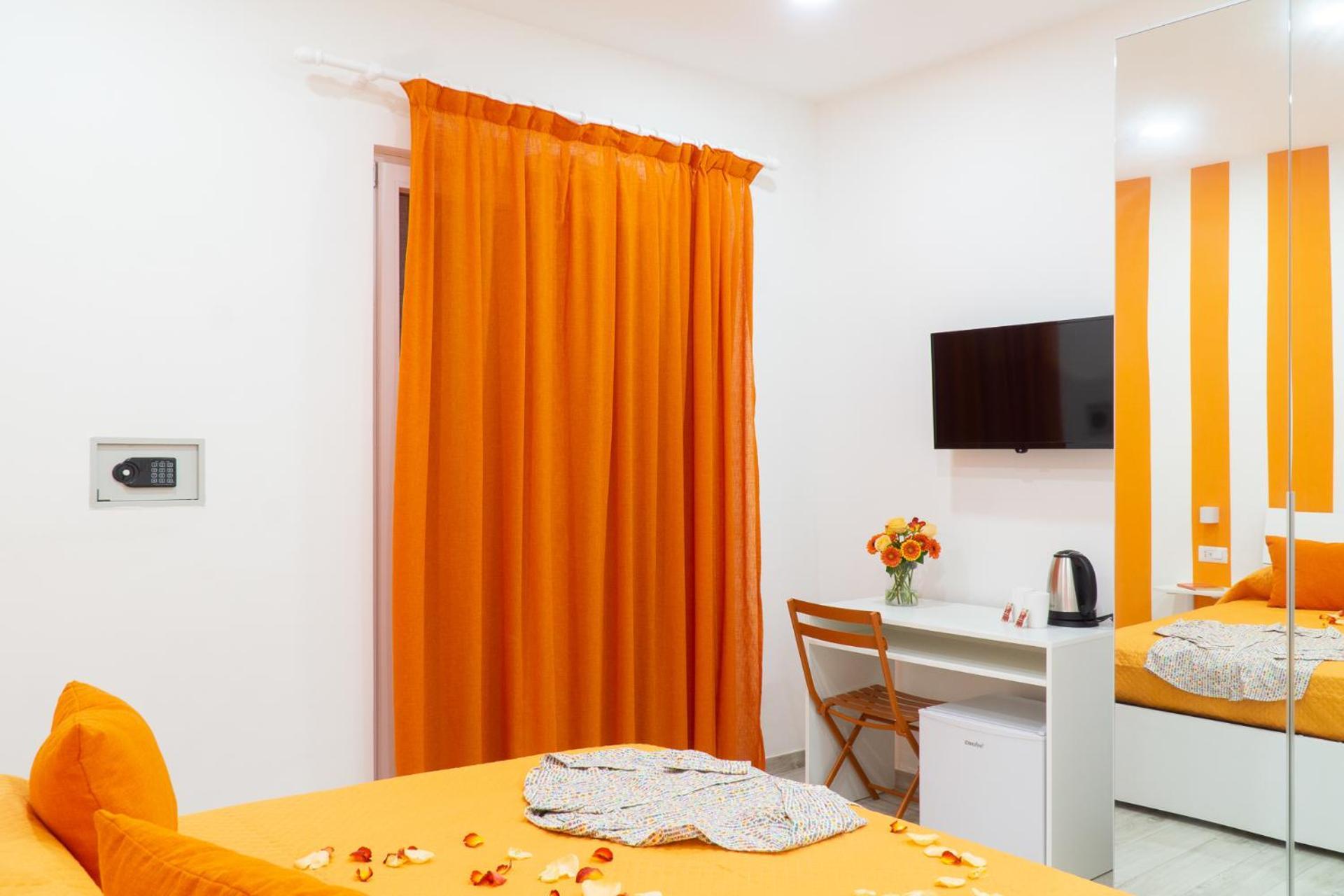 Summer Colors Rooms & Apartments Meta Exterior photo