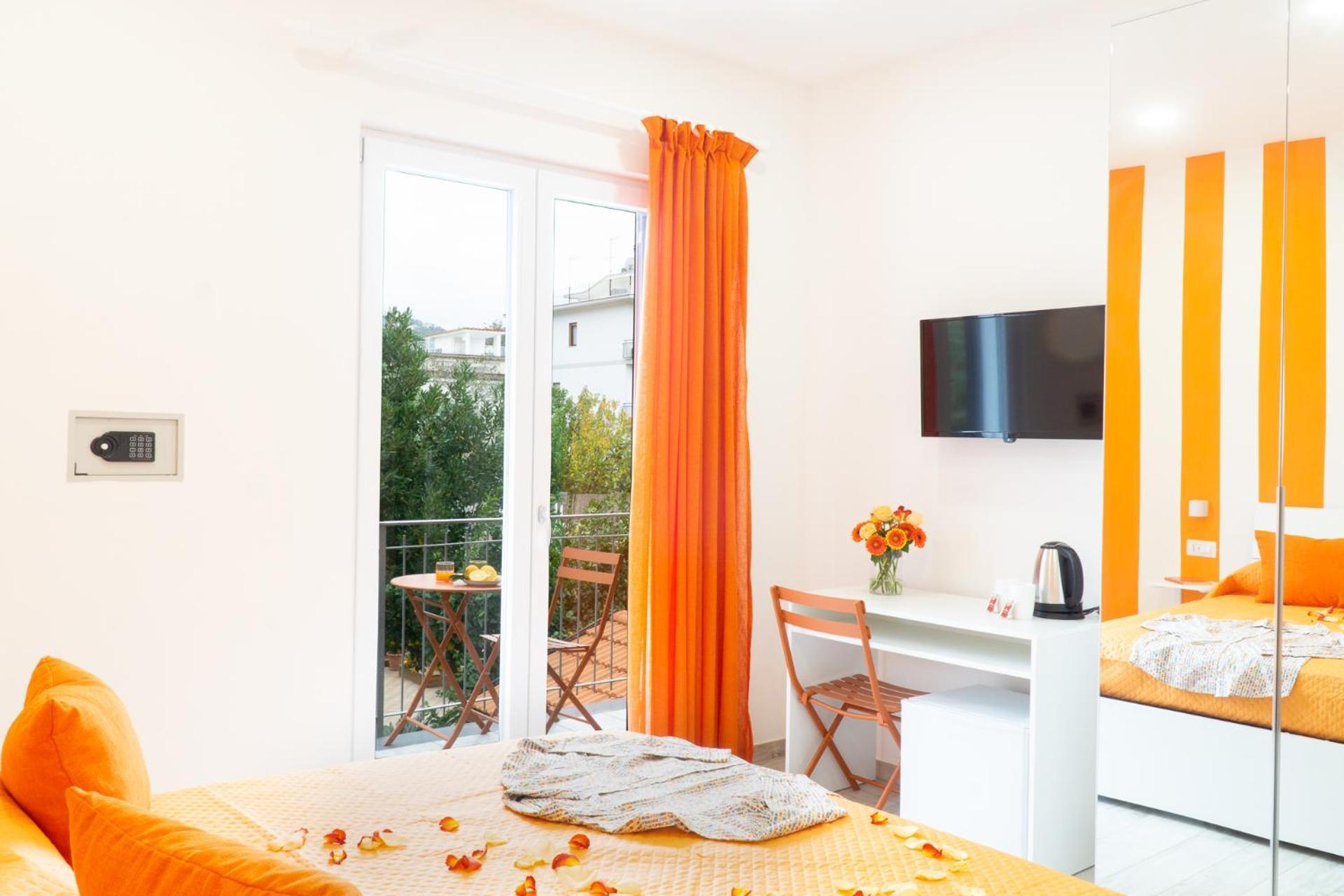 Summer Colors Rooms & Apartments Meta Exterior photo